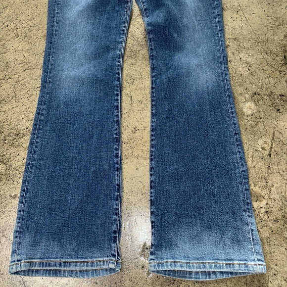 Y2K Levi’s superlow jeans size 9M jr amazing low rise jeans with stretch - Picture 4 of 8